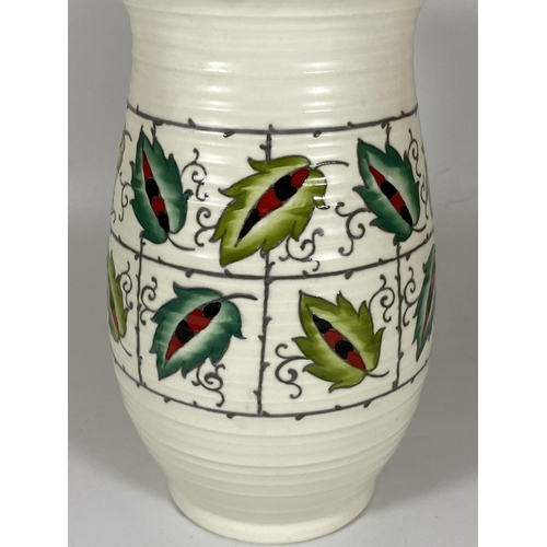 709 - AN ART DECO CHARLOTTE / FREDERICK RHEAD LEAVES & TRELLIS PATTERN CROWN DUCAL POTTERY VASE, HEIGHT 22... 