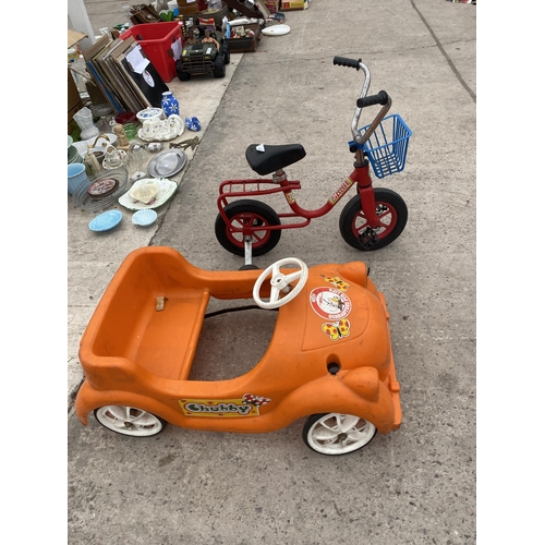 1817 - A VINTAGE PEDAL CAR AND A VINTAGE CHILDS TRIKE