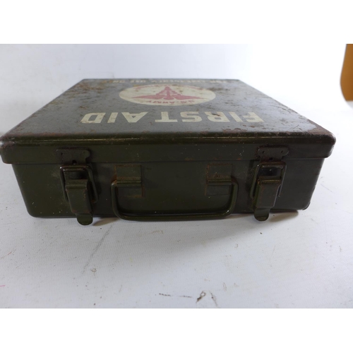 382 - A WORLD WAR II U.S. ARMY MEDICAL DEPARTMENT FIRST AID TIN