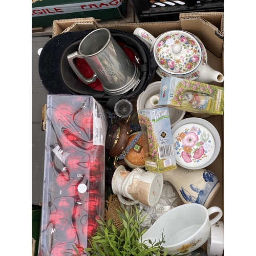 2323 - AN ASSORTMENT OF HOSUEHOLD CLEARANCE ITEMS TO INCLUDE CERAMICS AND GLASSWARE ETC