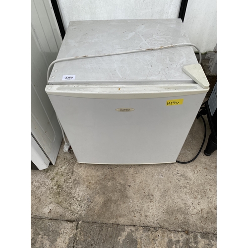 2369 - A WHITE MATSUI CONTER TOP FRIDGE