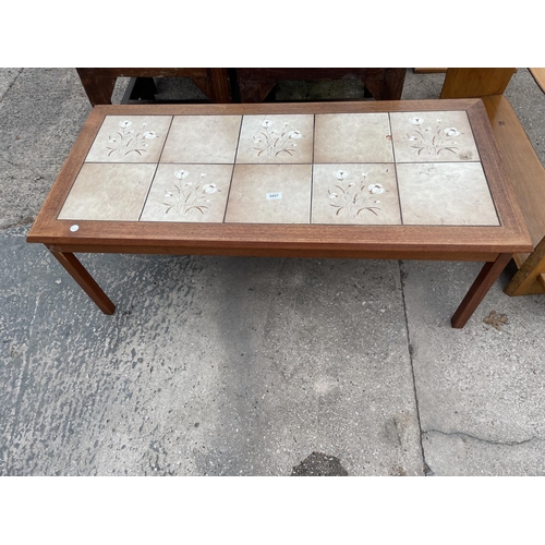 3057 - A RETRO TEAK TILED TOP COFFEE TABLE, 44 X 20