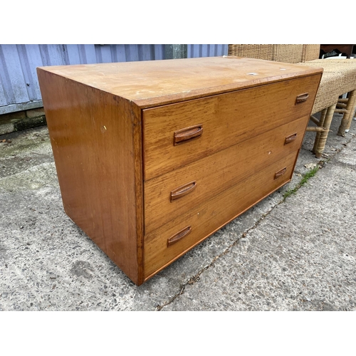 3064 - A RETRO TEAK CHEST OF THREE DRAWERS, 36