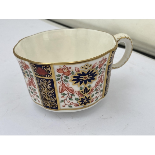 378 - A ROYAL CROWN DERBY IMARI 1128 CUP AND SAUCER