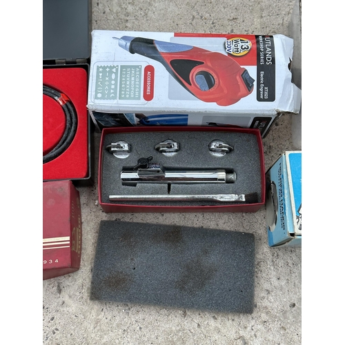 71 - AN ASSORTMENT OF TOOLS TO INCLUDE AN AIR BRUSH KIT AND AN ENGRAVER ETC NO VAT