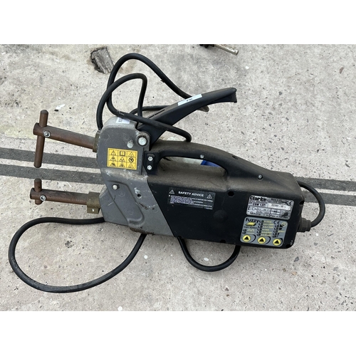 76 - AN ELECTRIC CLARKE SPOT WELDER NO VAT