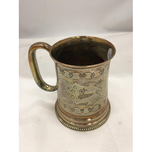 18 - A VICTORIAN 1876 SILVER HALLMARKED BIRMINGHAM TANKARD / MUG, MAKER HILLIARD & THOMASON, GROSS 266 GR... 