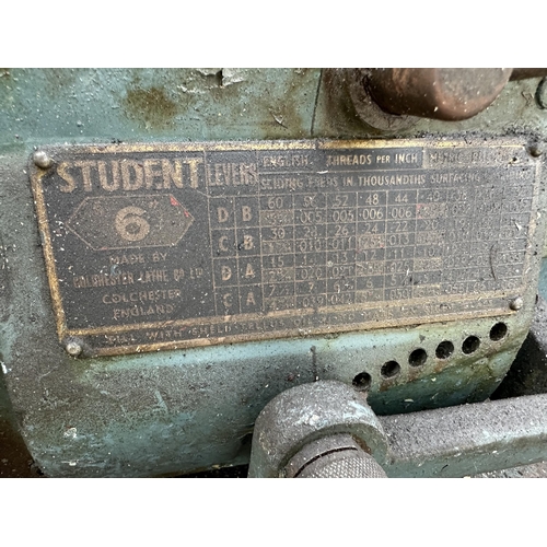 126 - A COLCHESTER STUDENT HEAVY DUTY ENGINEER'S LATHE WITH MULTIPLE ACCESSORIES, THREE PHASE - NO VAT