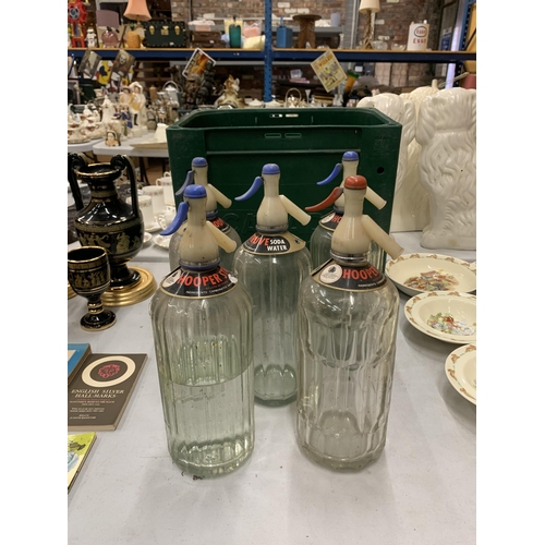 188 - A GROUP OF FIVE HOOPER STRUVE SODA SYPHONS AND CANADA DRY BOTTLE CRATE