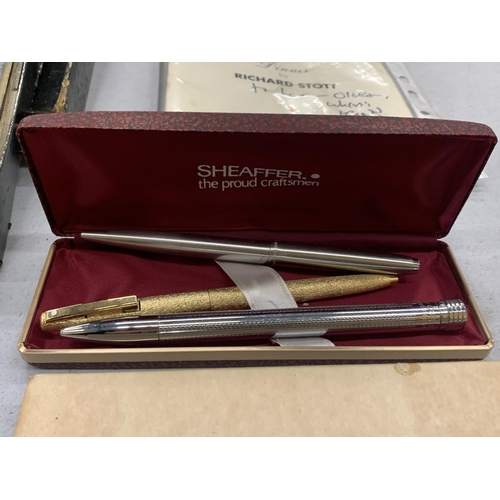 224 - A BOXED SHEAFFER PEN AND FURTHER PENS