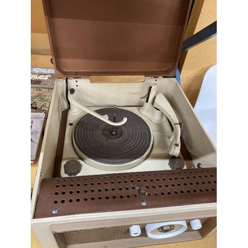 439 - A KB RADIO TUNETIME VINTAGE RECORD PLAYER IN A CASE