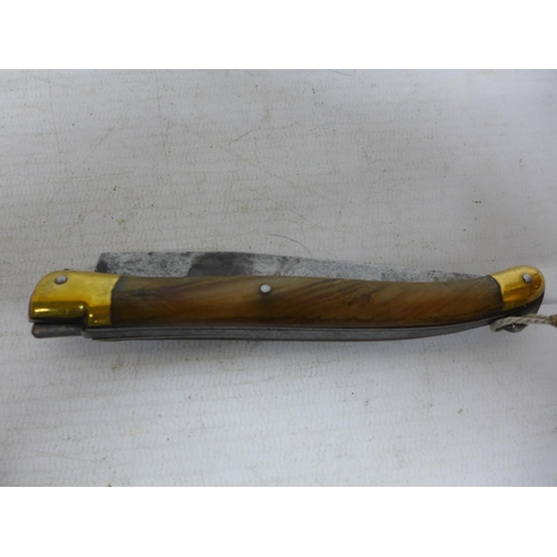 411 - A LAGUIOLE ROSSIGNOL POCKET KNIFE CIRCA 1880 WITH GOLD INLAY