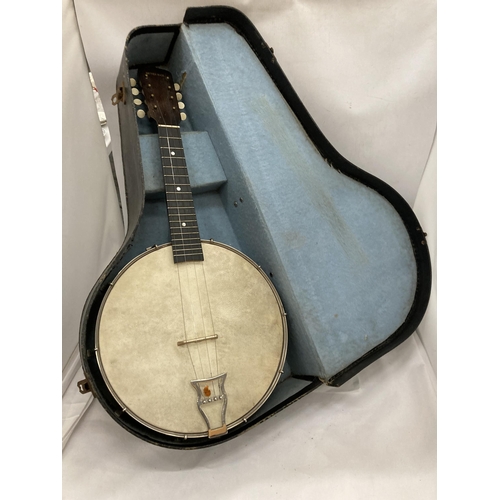 201 - A BRITISH MADE VINTAGE CASED BANJO