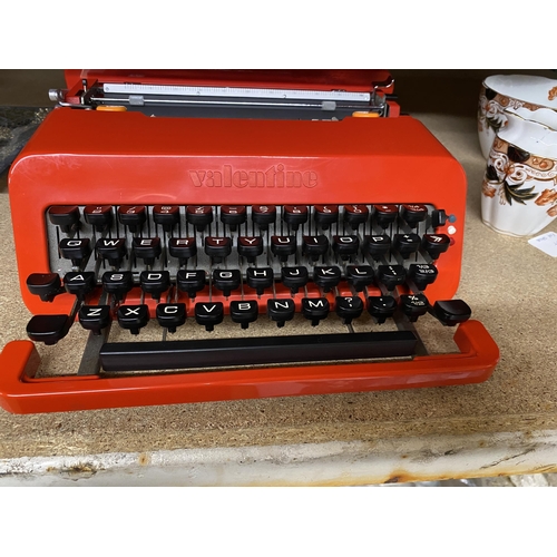 1088 - A RETRO VALENTINO RED TYPEWRITER