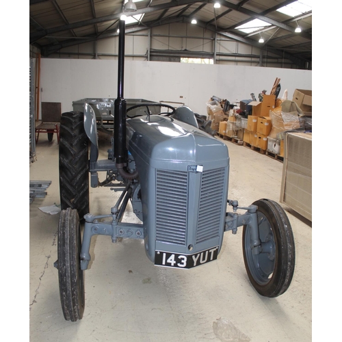 204 - FERGUSON TED 20 TRACTOR, PETROL, REGISTRATION 143 YUT (1951) SOLD AS SEEN, NO WARRANTY  NO  VAT