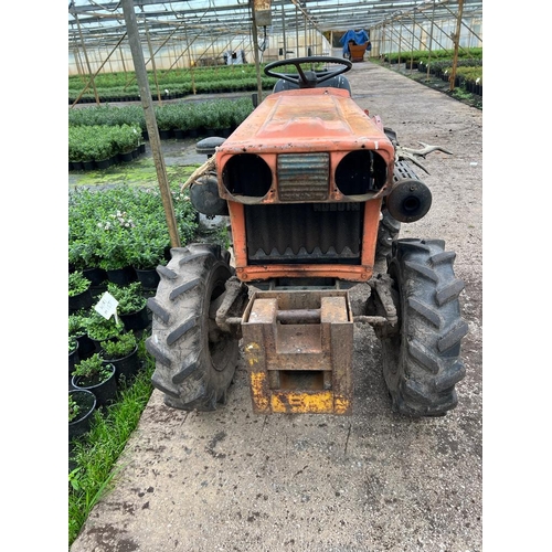 301 - KUBOTA B6100 MINI TRACTOR + VAT TO BE COLLECTED FROM NEWBURGH NEAR WIGAN FURTHER DETAILS NIGEL ASHLE... 