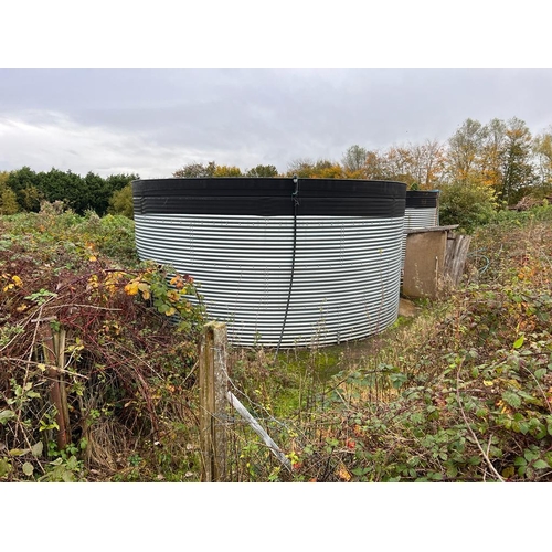 311 - A 19000 LITRE WATER SILO + VAT TO BE COLLECTED FROM NEWBURGH NEAR WIGAN FOR FURTHER DETAILS NIGEL AS... 