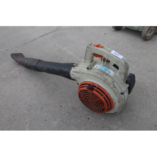 346 - A STHIL HAND HELD LEAF BLOWER NO VAT FROM A RETIREMENT DISPERSAL