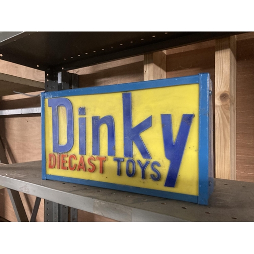 400A - A DINKY DIECAST TOYS ILLUMINATED LIGHT BOX SIGN