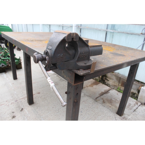 143 - A VERY HEAVY DUTY STEEL BENCH WITH A RECORD NO 34 VICE  + VAT