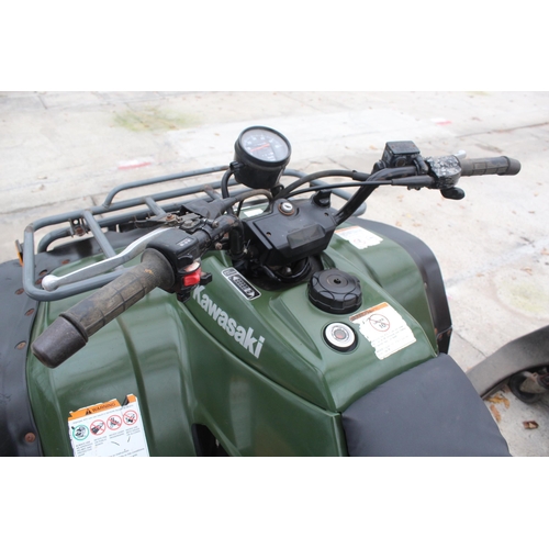 179 - KAWASAKI 400CC QUAD 4X4 , STARTER CLICKS BUMPS OR KICKSTARTS  NO VAT