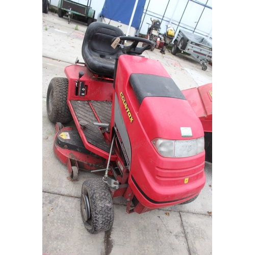 179C - A COUNTAX C400H HYDROSTATIC RIDE ON LAWN MOWER WITH GRASS BOX AND ROLLER - NO VAT