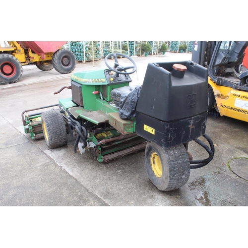 205 - JOHN DEERE 265 3A GANG MOWER IN WORKING ORDER KEY IN THE PAY OFFICE NO VAT