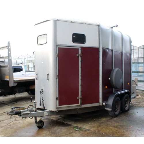 222 - IFOR WILLIAMS HORSE TRAILER. ONE OWNER FROM NEW.FOR SALE DUE TO UPGRADE. NO HITCHLOCK KEY. HANDBOOK ... 