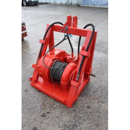 243 - A 10 TONNE HYDRAULIC WINCH WORKING NO VAT