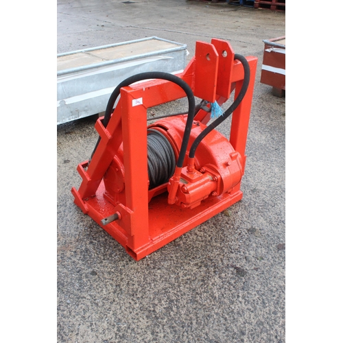 243 - A 10 TONNE HYDRAULIC WINCH WORKING NO VAT