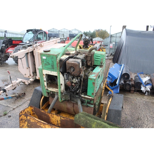 261 - BENFORD PEDESTRIAN ROLLER IN WORKING ORDER NO VAT