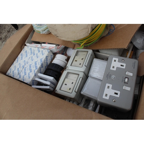 380 - BOX OF ELECTRIC 240v FITTINGS AND 2 EARTH CABLES 10mm  NO  VAT