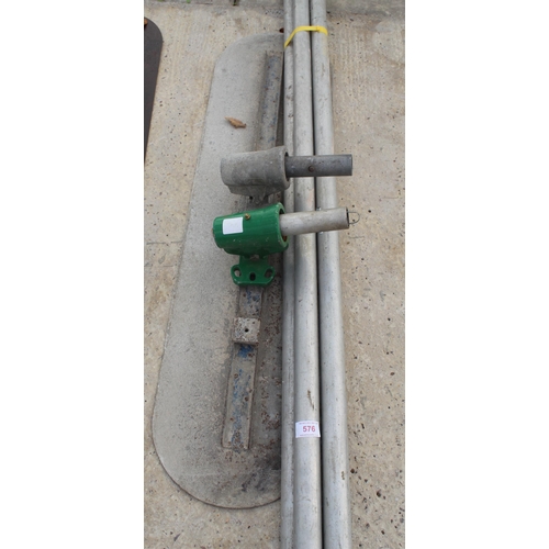 576 - POLE CONCRETE FLOAT  NO VAT