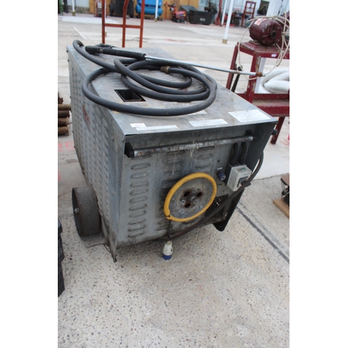 662 - NIXON DIESEL STEAM CLEANER  + VAT