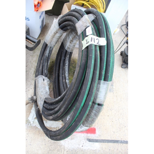 702 - 2 HYDRAULIC HOSES  + VAT