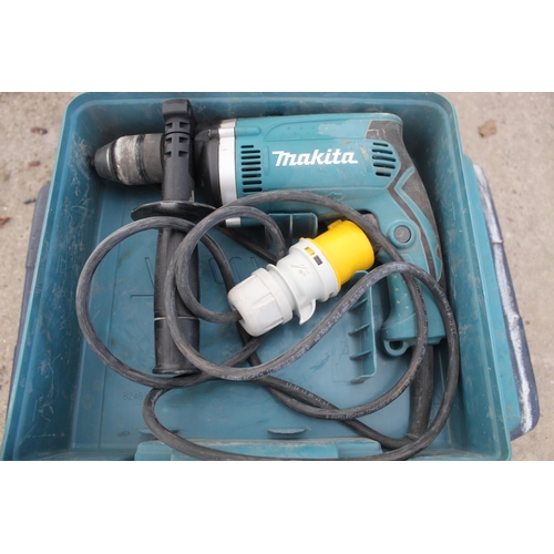 787 - 2 MAKITA DRILLS AND MULTI SAW (WORKING)  NO VAT