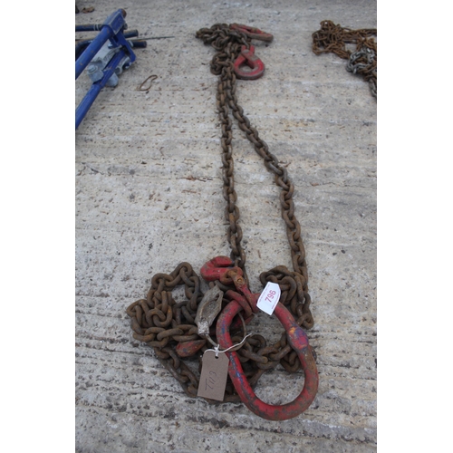 796 - 2 LEG HIAB CHAINS  NO VAT