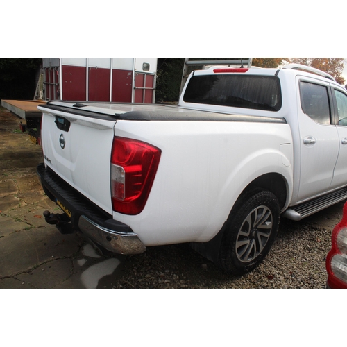 185 - NISSAN NAVARA YB66LPX DIRECT FROM A COMPANY MAINTAINED EVERY 6 WEEKS AUTOMATIC WITH A FOLDER OF PAPE... 