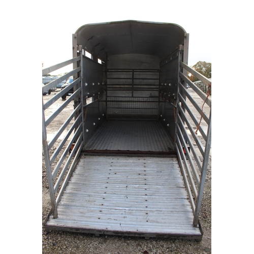 212 - IFOR WILLIAMS 10FT X 5FT CATTLE TRAILER WORKING ORDER  NO  VAT