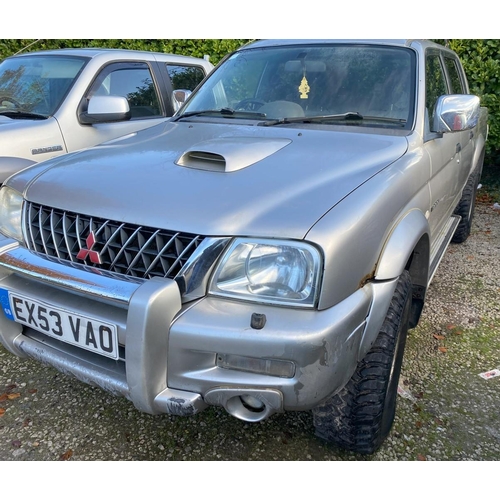 190 - MITSUBISHI L200 WARRIOR, 4 DOORS, MANUAL, DIESEL, COLOUR SILVER REGISTRATION EX53VAO (2003) SOLD AS ... 