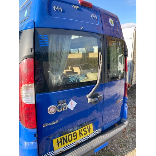 195 - FIAT DOBLO, 5 DOOR, MANUAL, DIESEL, BLUE,  HN09KSV (2009) MOT EXPIRED, MILEAGE 146806, SOME SERVICE ... 