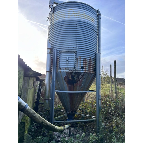 316 - GRAIN SILO NO VAT TO BE COLLECTED FROM OLDHAM OL15 0RA THE VENDOR CAN DELIVER AT A COST  - FURTHER D... 