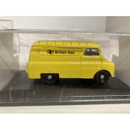 362 - THREE OXFORD DIECAST VANS (MINT) TO INCLUDE A LIMITED EDITION AUSTIN PARALANIAN NO. 1151 OF 2000 WIT... 