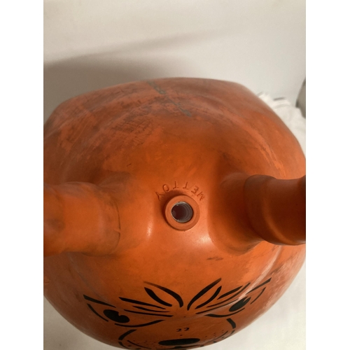 381 - A VINTAGE SPACE HOPPER - NEEDS AIR