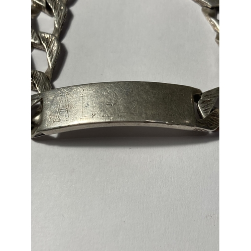 622 - A HALLMARKED LONDON HEAVY SILVER FLAT LINK IDENTITY BRACELET GROSS WEIGHT 44.5 GRAMS