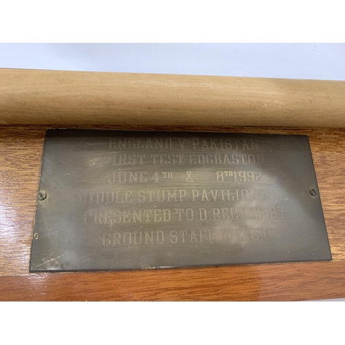 25 - A 1992 SIGNED CRICKET STUMP FROM ENGLAND VS PAKISTAN FIRST TEST AT EDGEBASTON WITH BRASS PRESENTATIO... 