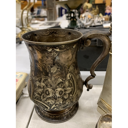 169 - A SILVER PLATED ORNATELY DECORATED TANKARD, TWO SILVER PLATED OPEN SALTS AND A WHITE METAL POST BOX ... 