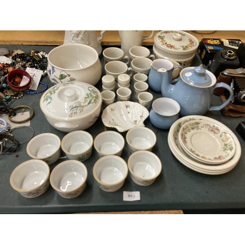 863 - A QUANTITY OF DINNERWARE TO INCLUDE ROYAL WORCESTER FOR MARKS AND SPENCER RAMEKINS AND A SERVING DIS... 