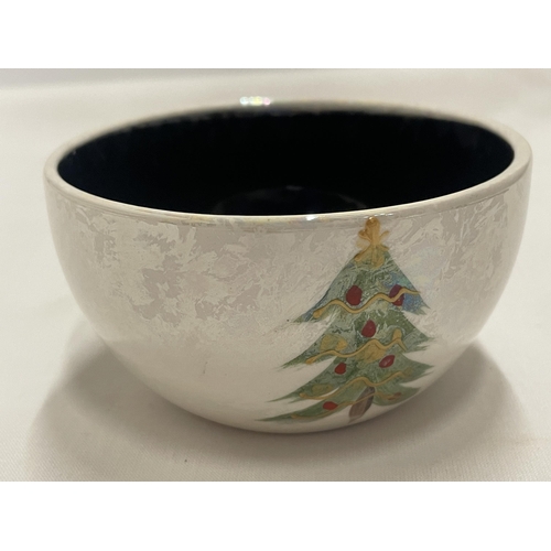 756 - AN ANITA HARRIS HAND PAINTED AND SIGNED IN GOLD LUSTRE CHRISTMAS TREE BOWL