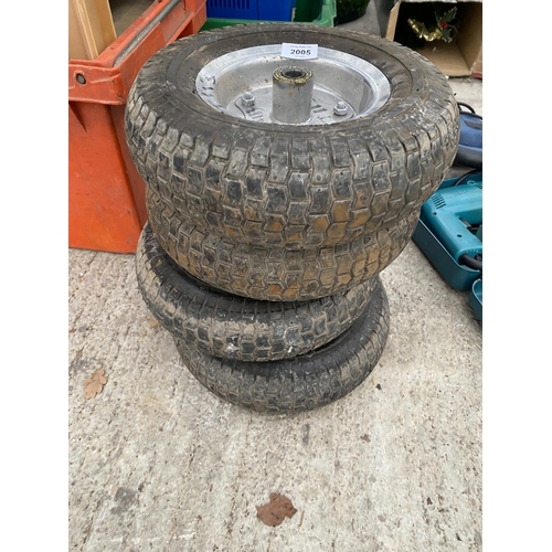 2005 - FOUR WHEELBARROW WHEELS AND TYRES